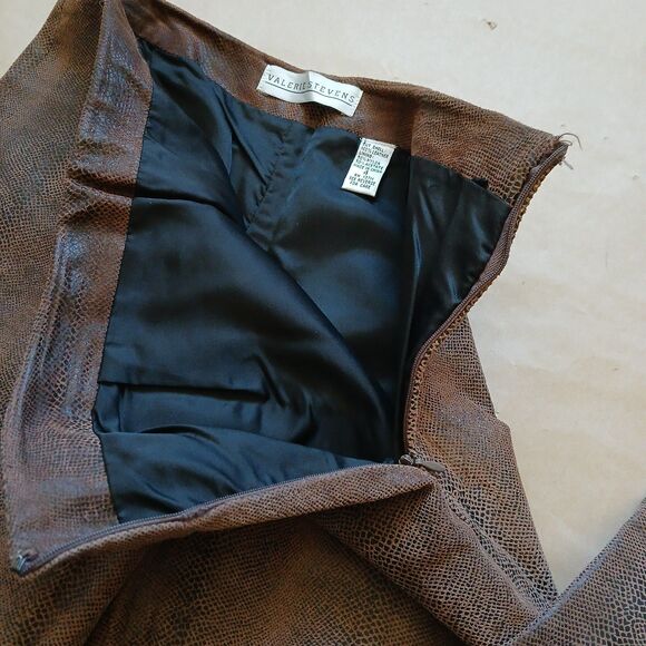 Vintage 90s Valerie Stevens Genuine Brown Leather Snakeskin Pants Size 4 Lined - Picture 4 of 8